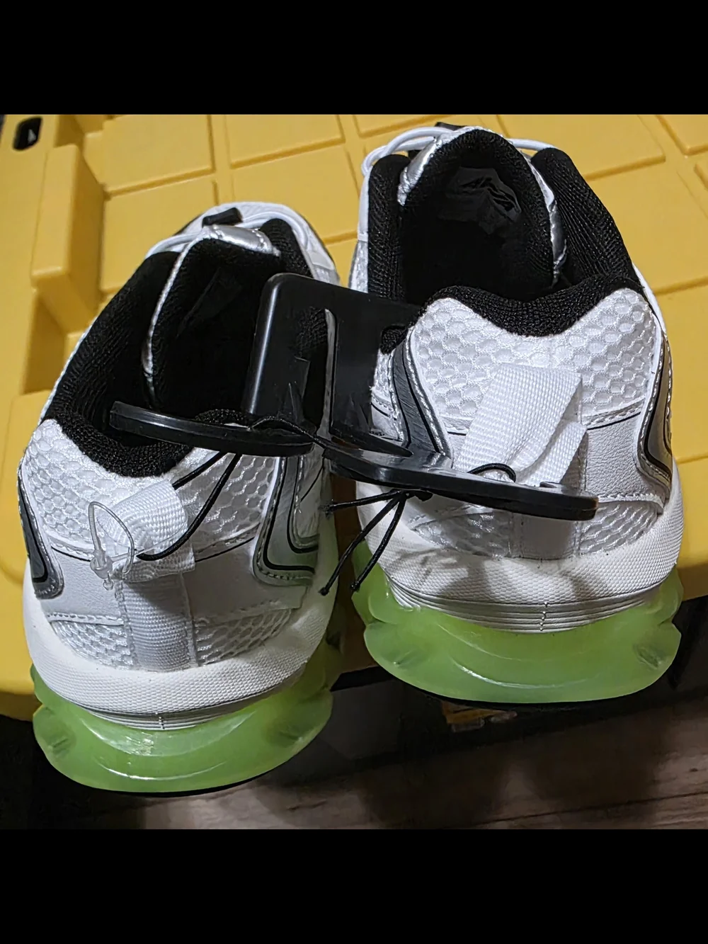 Avia White and Black Athletic Sneakers with Blue Accents